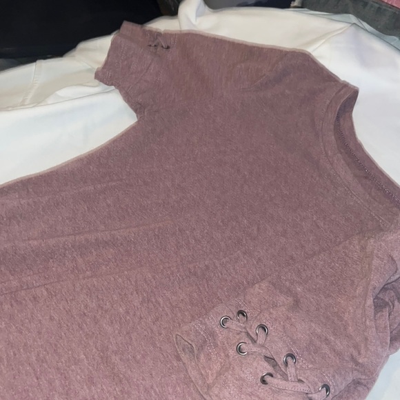 Womens top - Picture 2 of 3